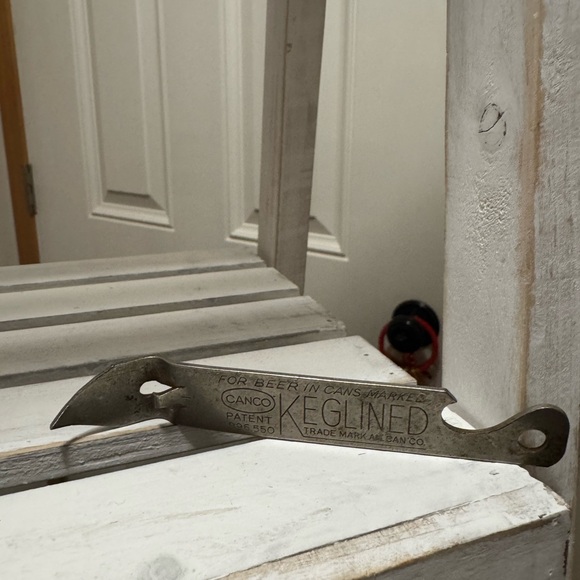 $5 bundled - Pabst Beer can opener - Picture 3 of 5